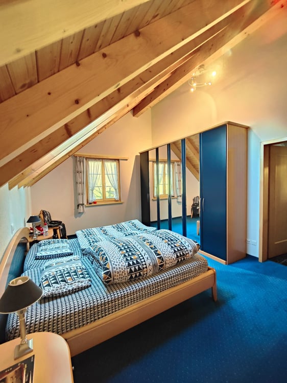 Exklusive Maisonette Wohnung mit grossem Garten 5