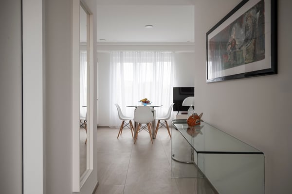 Modern furnished, bright 1 bedroom penthouse apartment with terrace 5