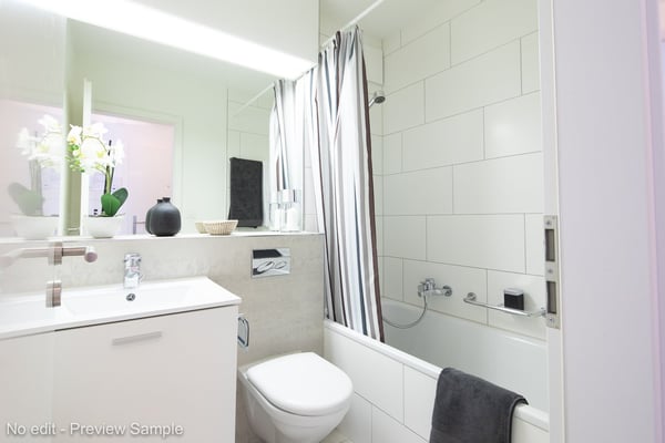 Spacious modern furnished 1-bedroom apartment with balcony and weekly cleaning service for rent 6