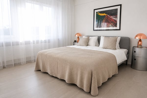 Furnished 2-Bedroom Apartment Zurich Wiedikon – central, Balcony & cleaning Servic 8