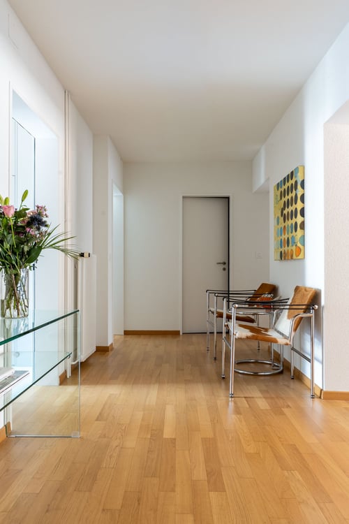 Modern Furnished 3.5-Room Apartment in Zürich's Prestigious 8008 District 21
