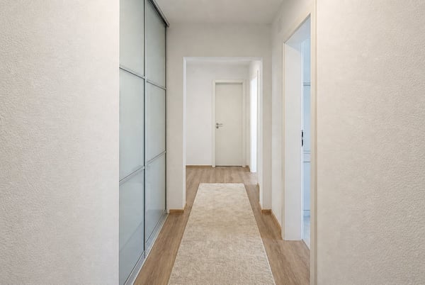 Spacious furnished 1-bedroom apartment with weekly cleaning service for rent 11