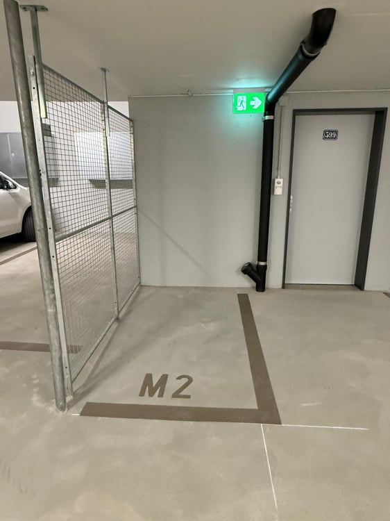 Einstellplatz an zentraler Lage in Adli…