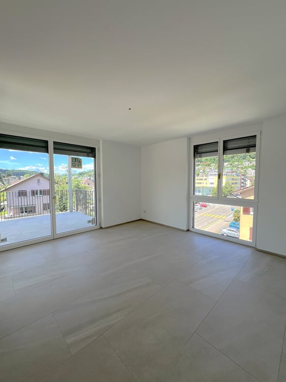 Lichtdurchflutete Neubauwohnung mit grosszügigem Balkon in Wettingen 3