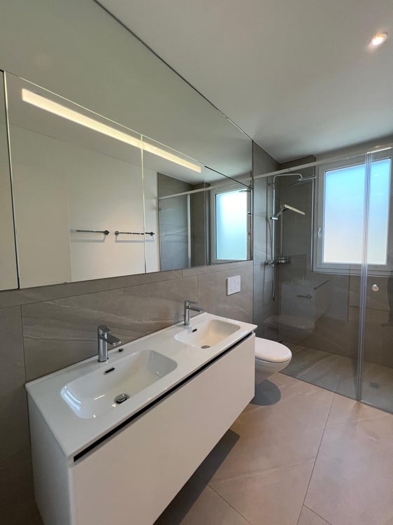 Lichtdurchflutete Neubauwohnung mit grosszügigem Balkon in Wettingen 7