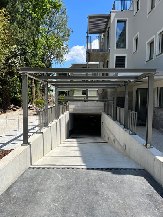 Einstellplatz in Wollishofen zu vermieten 3