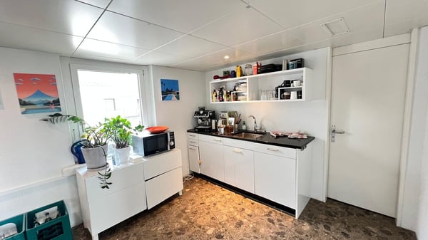 Attraktive Bürofläche an zentraler Lage zu vermieten 4
