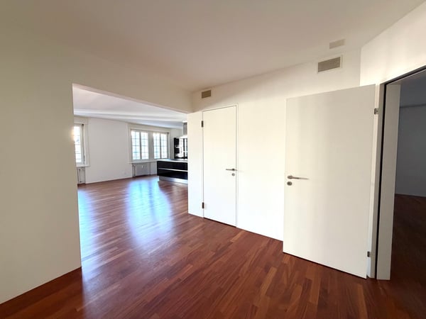 Elegante City-Wohnung in historischer Liegenschaft 2