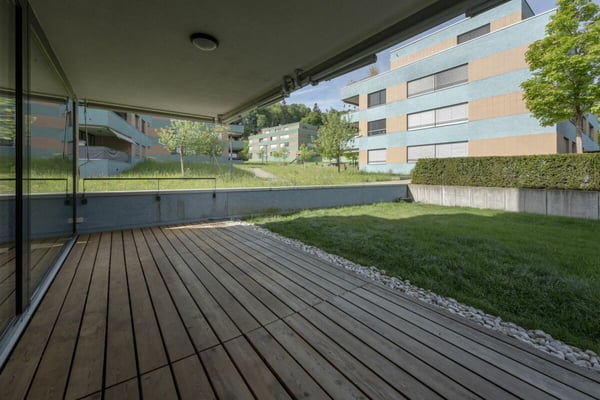 Moderne Eigentumswohnung mit eigenem Garten: 120 m² pures Grün 2