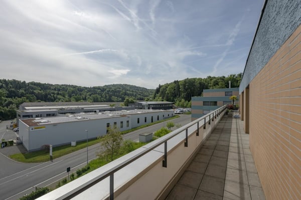 Attikawohnung mit 120 m² Terrasse und unverbautem Blick auf Wald und Weite 12