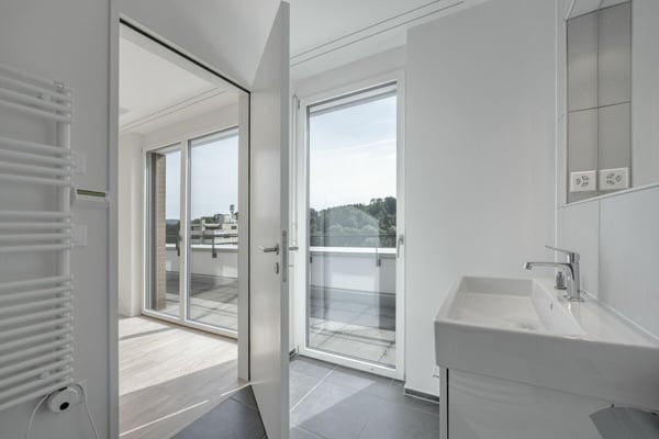 Attikawohnung mit 120 m² Terrasse und unverbautem Blick auf Wald und Weite 9