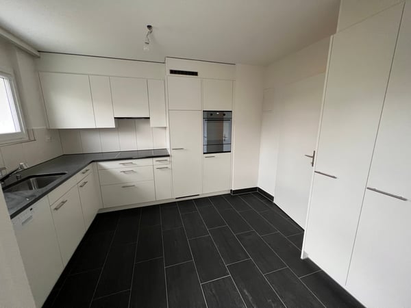 5 1/2-ZIMMER-ATTIKAWOHNUNG; NEU RENOVIERT 8