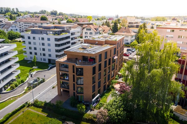 Autofreies Wohnen - Attraktive 3.5-Zi Genossenschaftswohnung Mitten im Zentrum in Affoltern a.A. 1