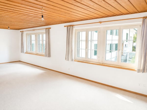Traumhafte 6.5-Zimmerwohnung mit Cheminée und idyllischem Garten 9
