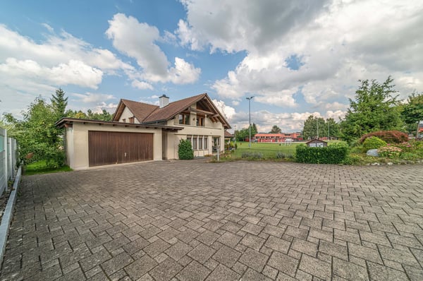 Attraktives ländliches Wohnen in Stadtnähe 2