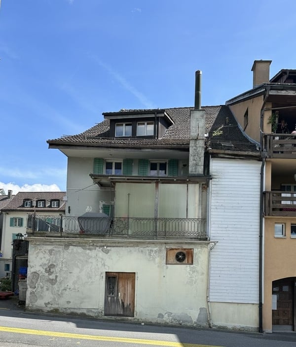 3-Fam-Haus mit Ladenlokal , Magazin, Parkplätzen 5