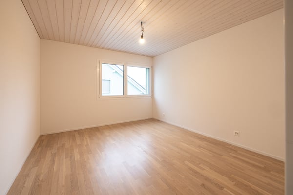 4.5-Zimmer Dachgeschoss Eigentumswohnung an ruhiger Lage 7