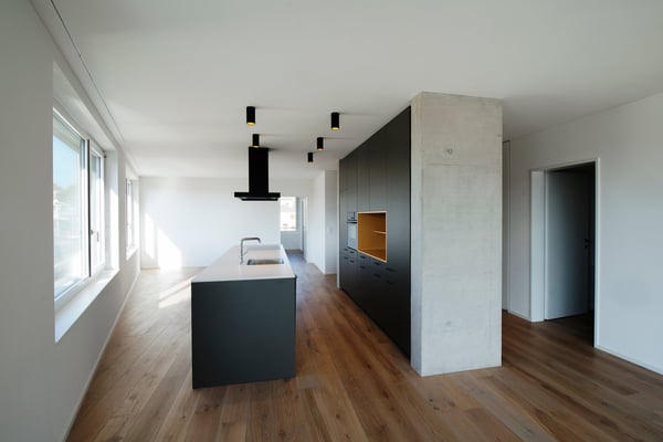 Grosszügige 3 1/2-Zimmer Wohnung 5