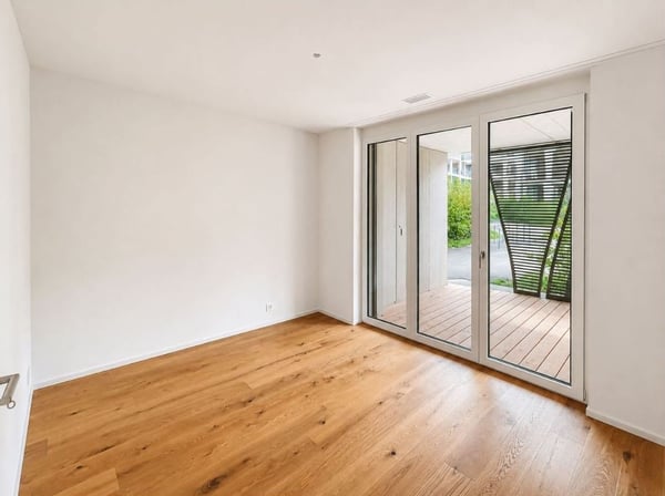 Moderne 3.5-Zimmer-Neubauwohnung im Erdgeschoss in Maienfeld 7