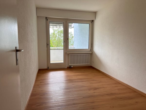 Helle 4-Zimmer-Wohnung mit Balkon in Männedorf – ab Juli 2026 verfügbar 4