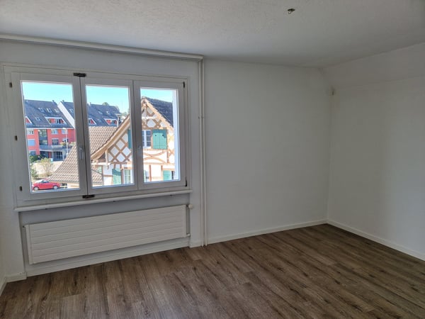 4-Zimmerwohnung an zentraler Lage mit schöner Weitsicht 15