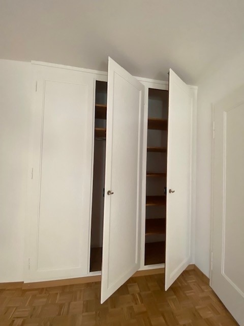 Gemütliche 2-Zimmer-Wohnung mit Balkon in Zürich-Albisrieden 8