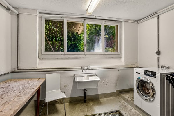 Charmantes Mehrfamilienhaus an ruhiger Lage in Zürich-Wiedikon 8
