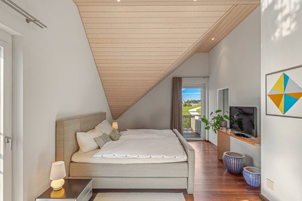 Freistehend und naturnahes Wohnen an der Goldküste 12