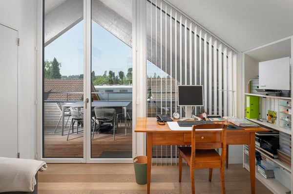 Alleine ganz oben, neuwertig, ruhig und mit schöner Rundsicht 5