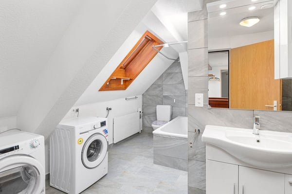 Attraktive Anlage oder Eigennutzung 12