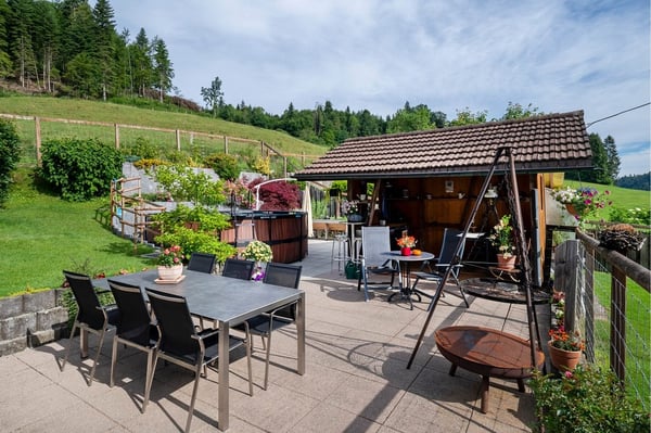 Paradies für Mensch, Hund und Katze 4