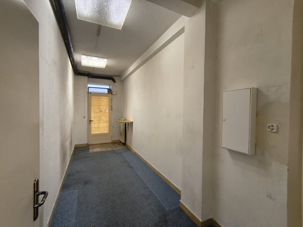 Zu vermieten in Sion: flexible und sichtbare Büros von 178 m² 9