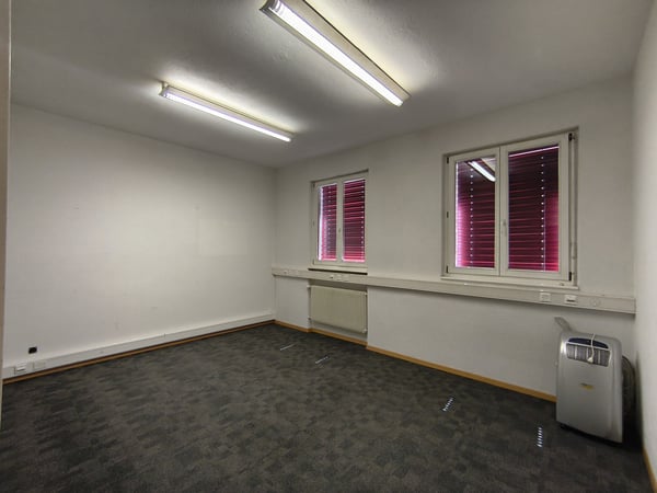 Zu vermieten in Sion: flexible und sichtbare Büros von 178 m² 7