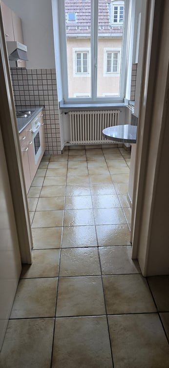 spacieux appartement de 3,5 pièces en plein centre de Le Locle 5