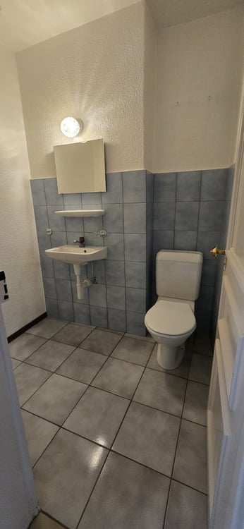 spacieux appartement de 3,5 pièces en plein centre de Le Locle 15