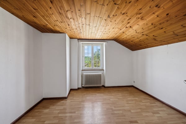 Zu vermieten: Prächtige, geräumige und helle Wohnung in einer außergewöhnlichen Umgebung 8