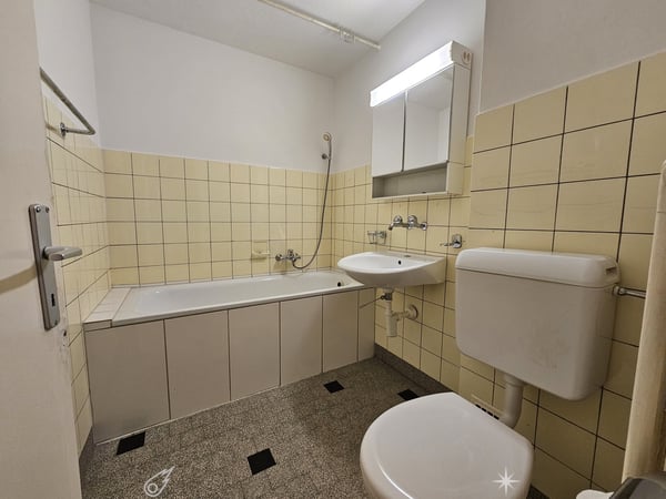 Helle, frisch, charmante 2-Zimmerwohnung! 3