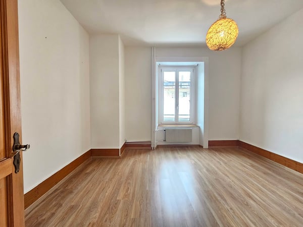 Charmant appartement de 1.5 pièces à La Chaux-de-Fonds 11
