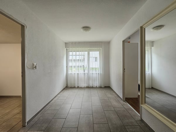 Grün umgebene, helle Parterre-Wohnung! 6