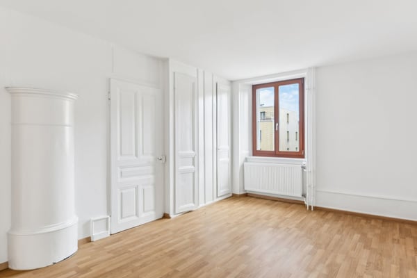 Appartement 3 pièces lumineux à La Chaux-de-Fonds, complètement rénové 12