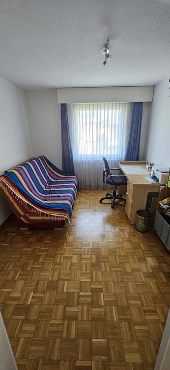 Diese schöne gemütliche 5.5 Zimmer - Wohnung könnte bald Ihr neues Zuhause sein! 8