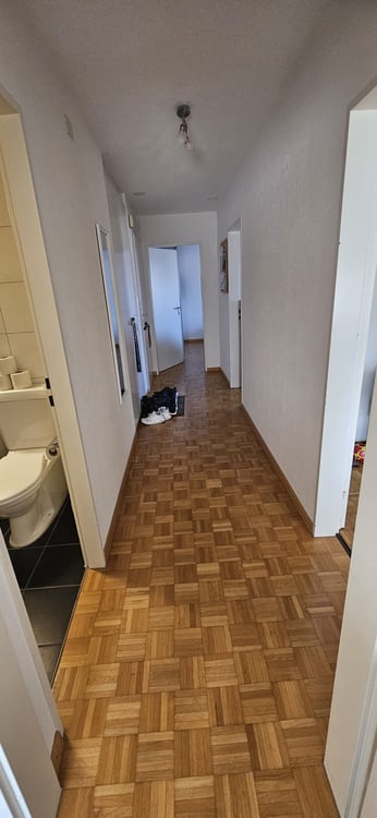 Diese schöne gemütliche 5.5 Zimmer - Wohnung könnte bald Ihr neues Zuhause sein! 10