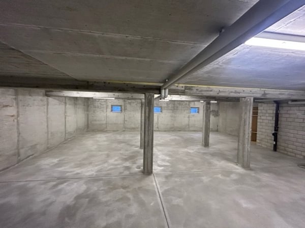 Vielseitiger Gewerbe- und Lagerraum in ruhiger Lage von Bubendorf 2