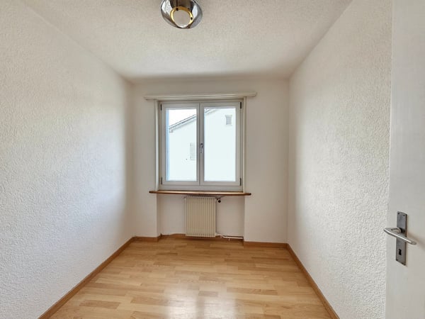Charmante 4.5-Zimmer-Wohnung mit Balkon und Parkplatz in Langenthal 9