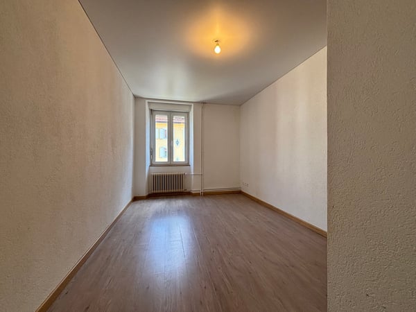 Appartement de 4 pièces à louer au Locle – Disponible immédiatement 15