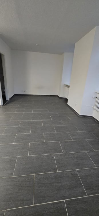 Charmant studio au cœur du Locle 5