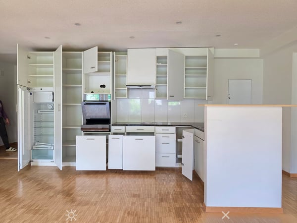 Grosszügige, gut gepflegte 5-Zimmer-Wohnung mit eigenem Vorgarten! 3