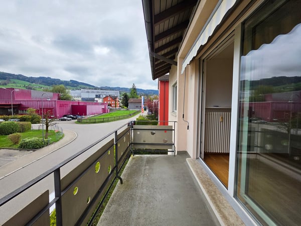 Helle 3-Zimmer-Wohnung mit Balkon in Rorschach – ab sofort verfügbar 11