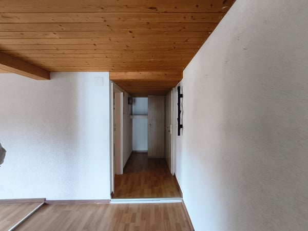 Charmante 2.5-Zimmer-Wohnung mit Balkon in Herisau! 9