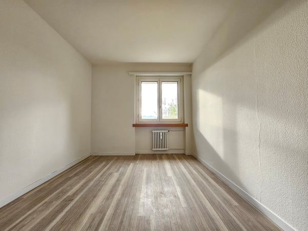Helle 4-Zimmer-Wohnung mit Balkon und schöner Aussicht in Arbon 10